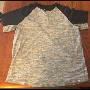 Light and Dark able American Eagle Shirt